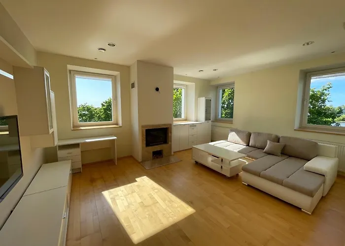 Spacious 3-bedroom With Sauna بارنو