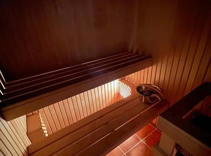 شقة Spacious 3-bedroom With Sauna بارنو